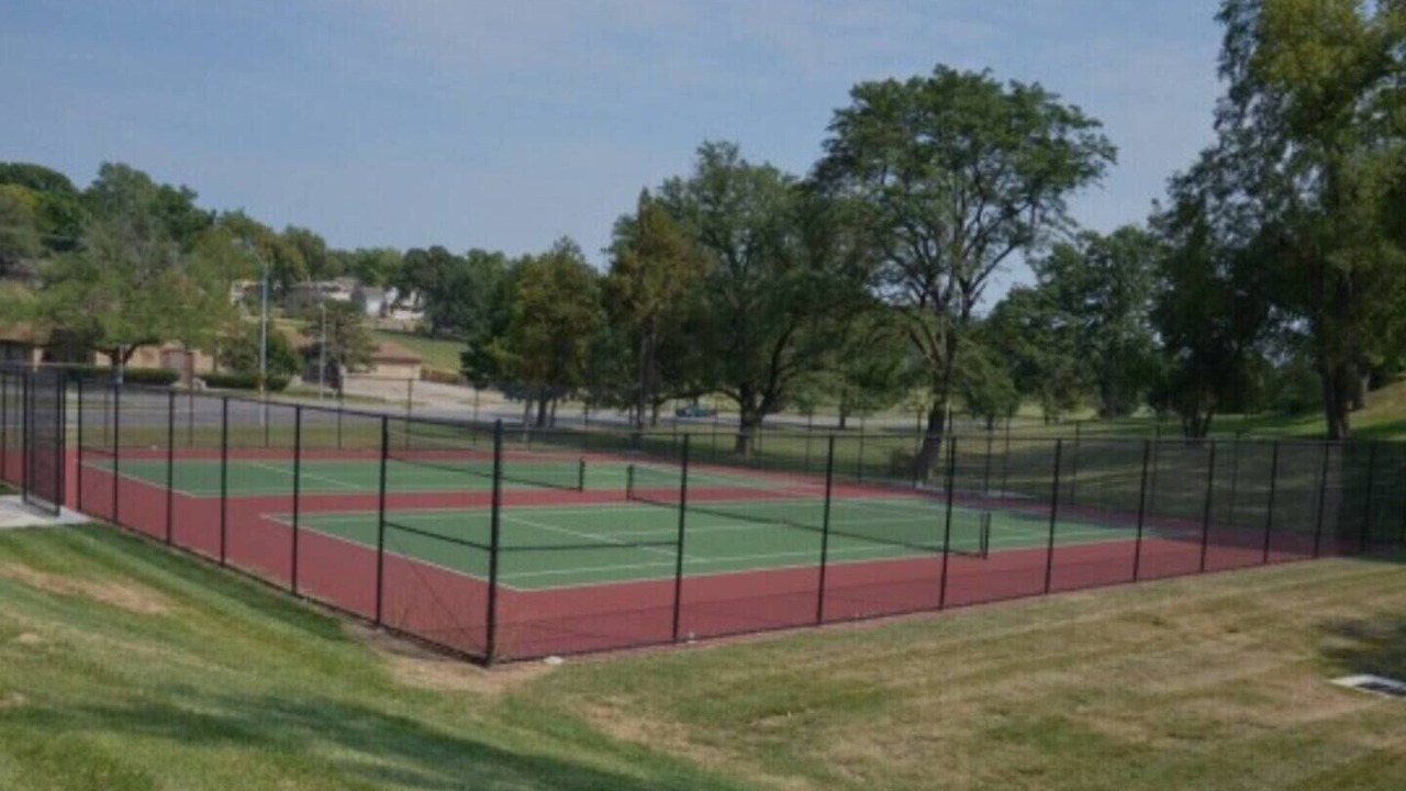 Photo of Others in South Hyde Park