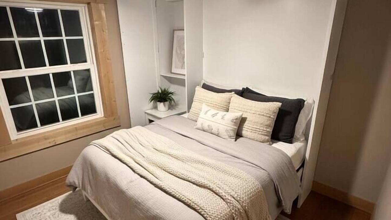 Photo of Bedroom in South Hyde Park