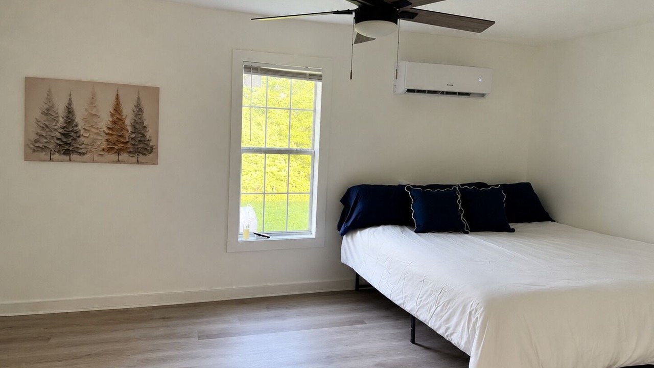 Photo of Bedroom in Pocahontas