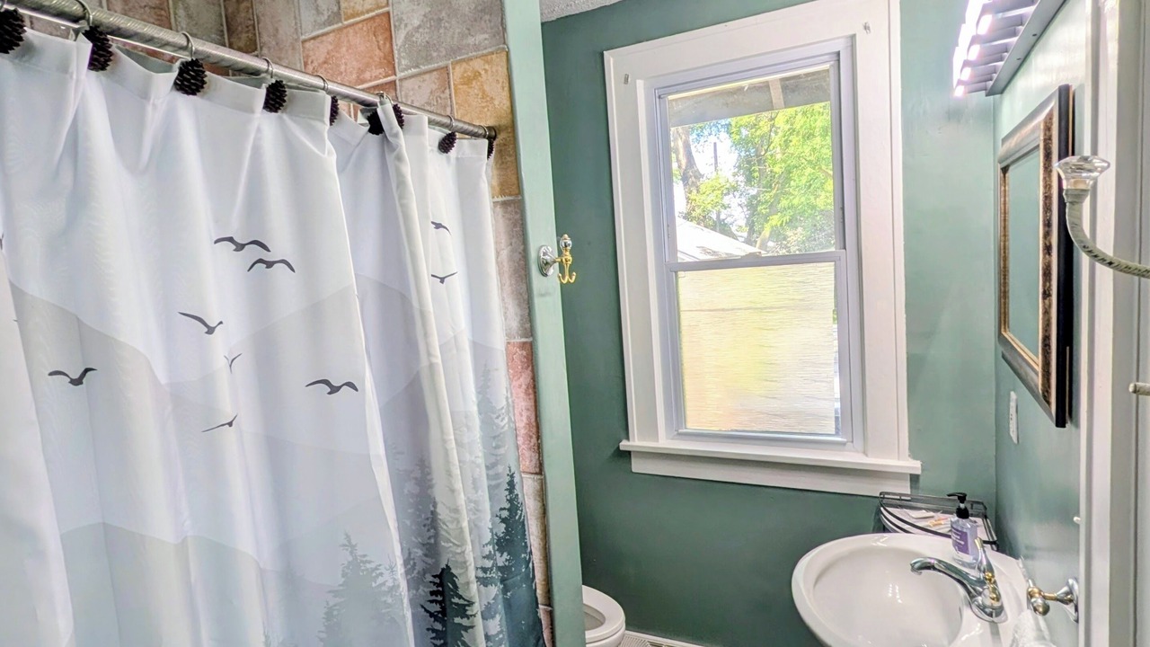 Photo of Bathroom in Blue Springs