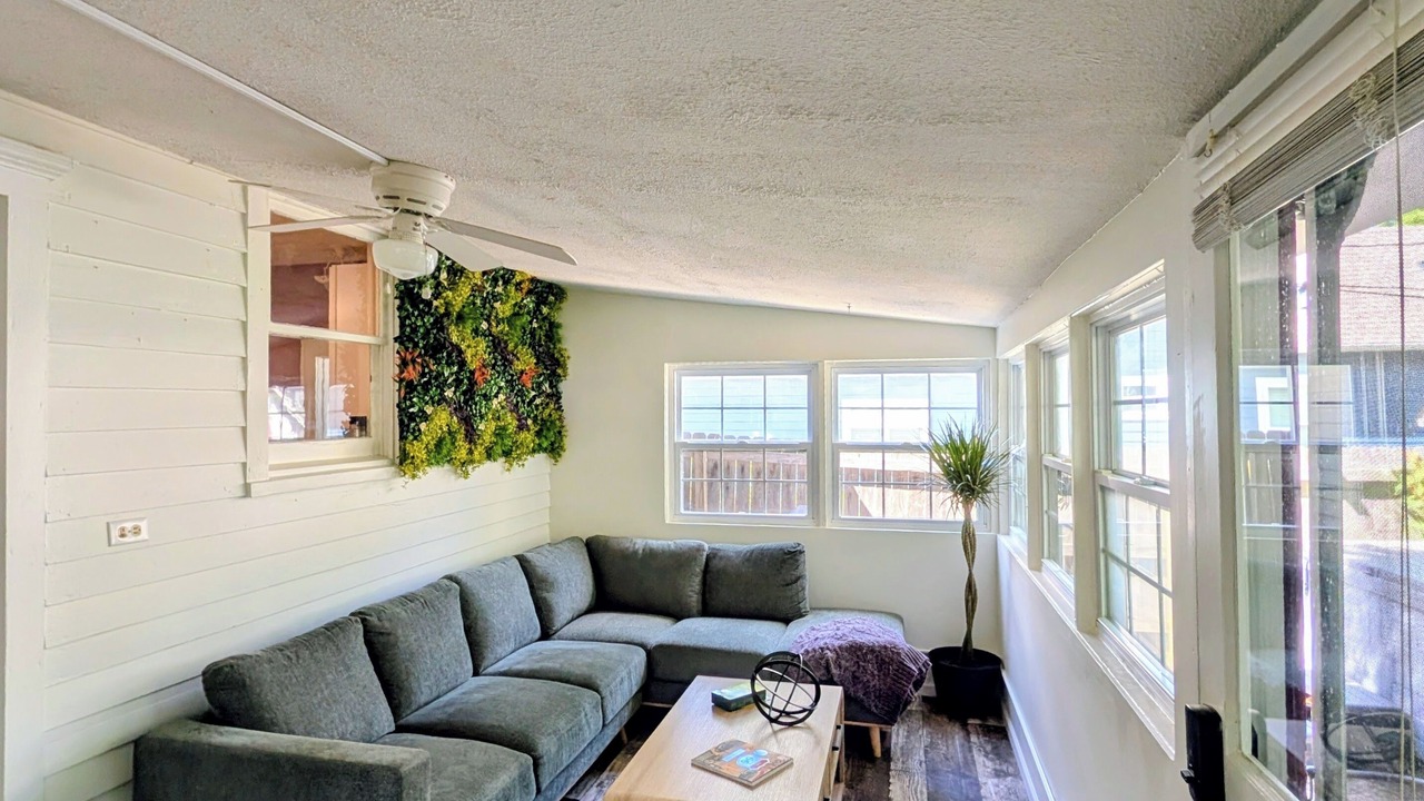 Photo of Livingroom in Blue Springs