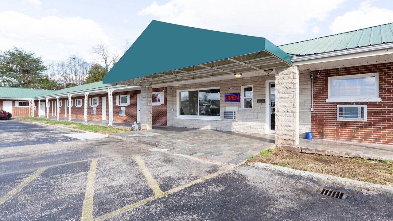 Photo of Outdoor in Cave City