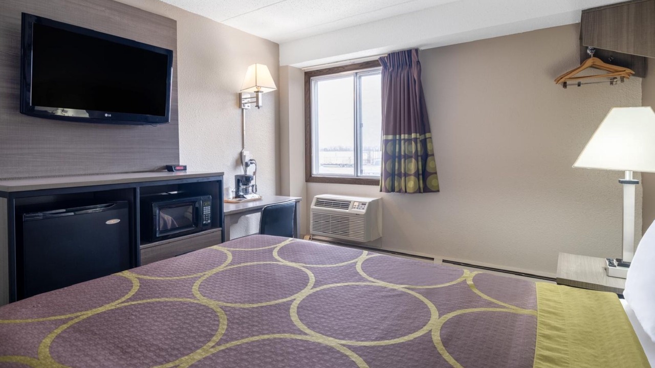 Photo of Bedroom in Owatonna