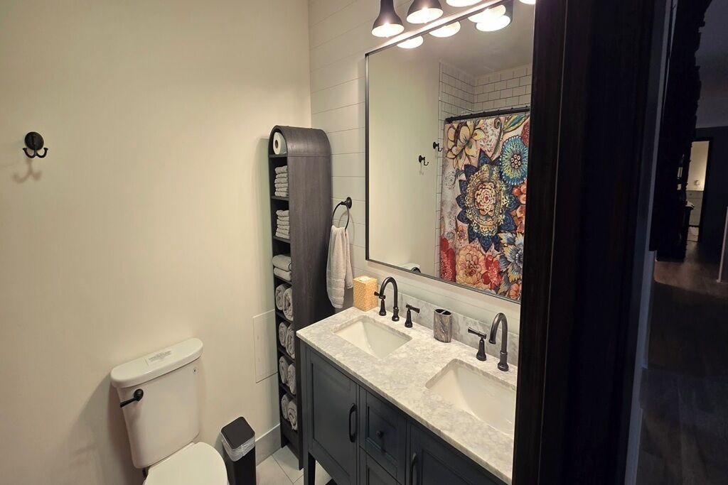 Photo of Bathroom in Poplar Bluff