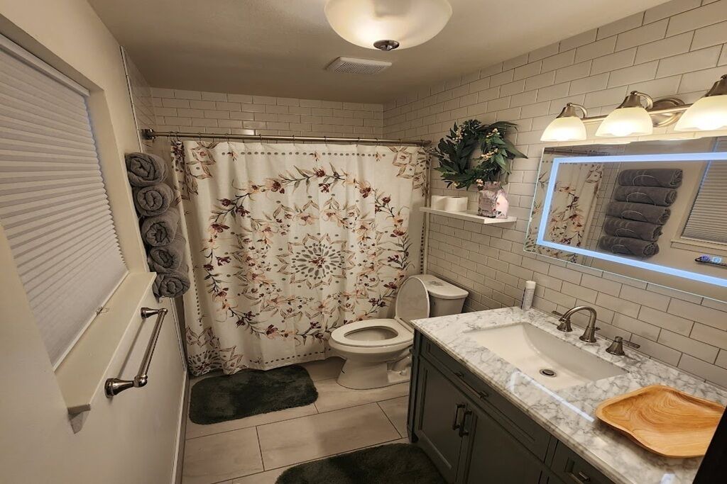 Photo of Bathroom in Poplar Bluff