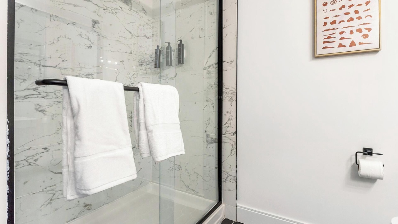Photo of Bathroom in DeBaliviere Place