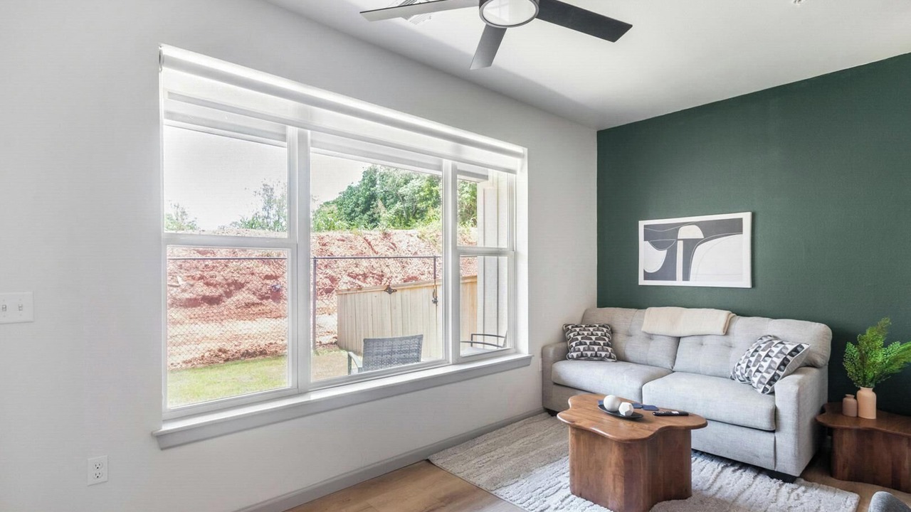 Photo of Livingroom in Edmond