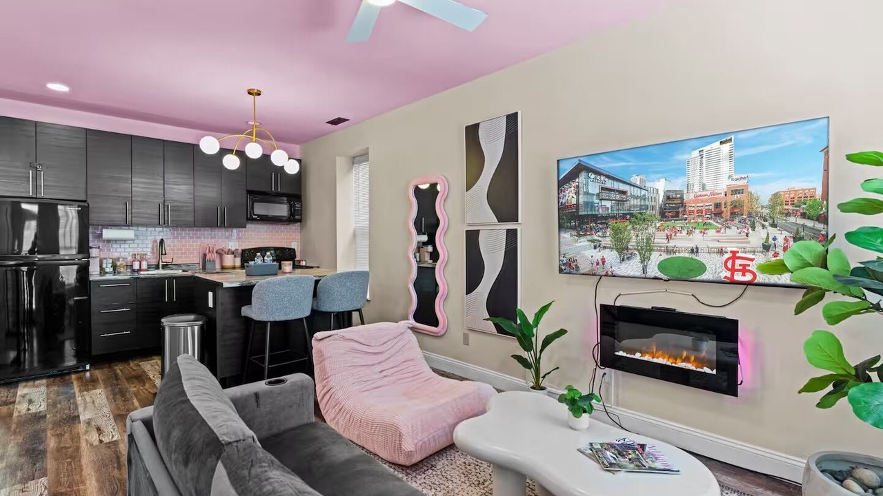 Photo of Livingroom in Shaw