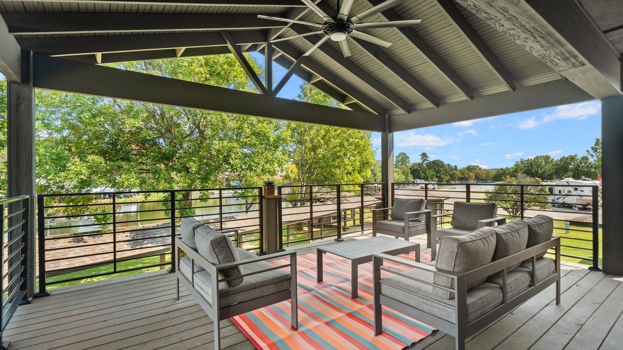 Photo of Outdoor in Piney
