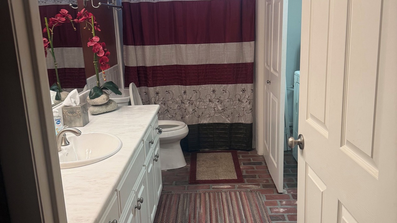 Photo of Bathroom in Mid America