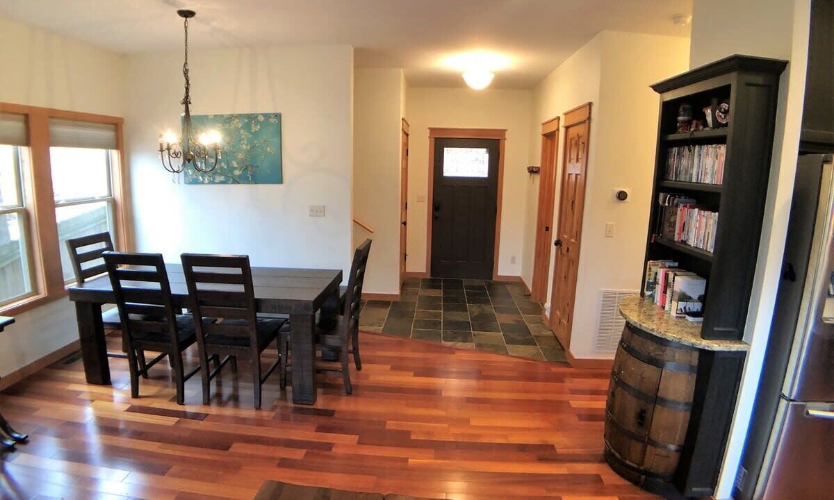 Photo of Bedroom in Sylvan Shores
