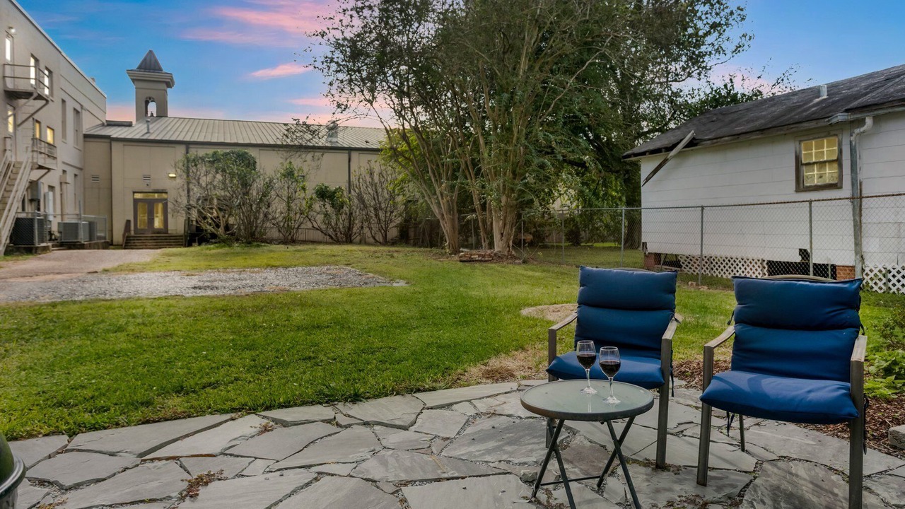 Photo of Patio Balcony in Natchez