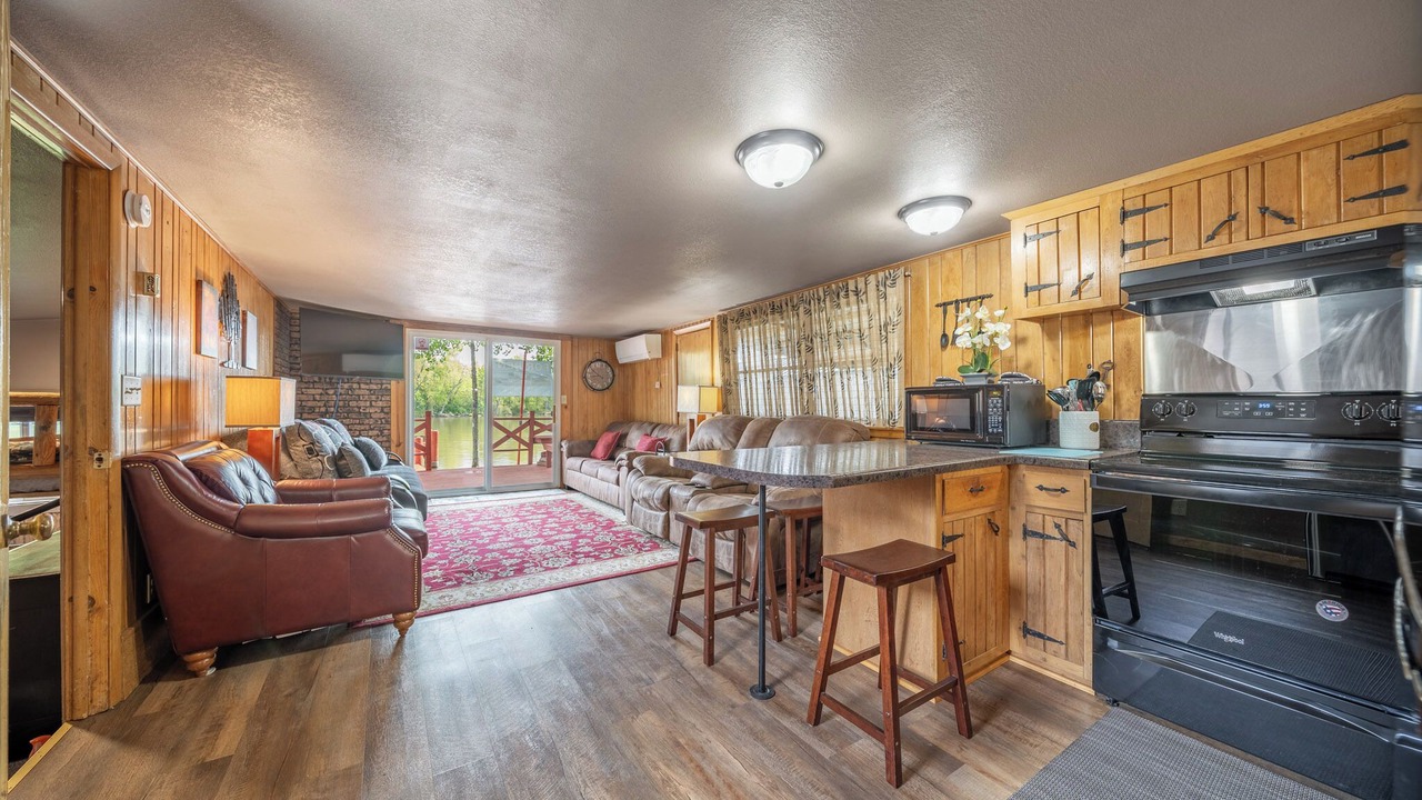 Photo of Livingroom in Fremont