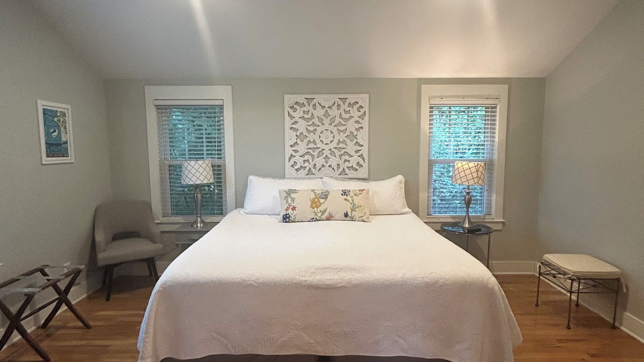 Photo of Bedroom in The Nations