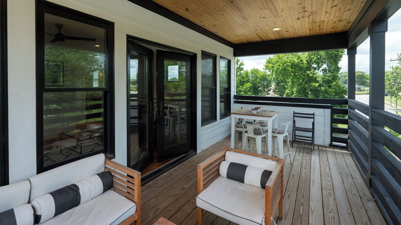 Photo of Patio Balcony in Chestnut Hill
