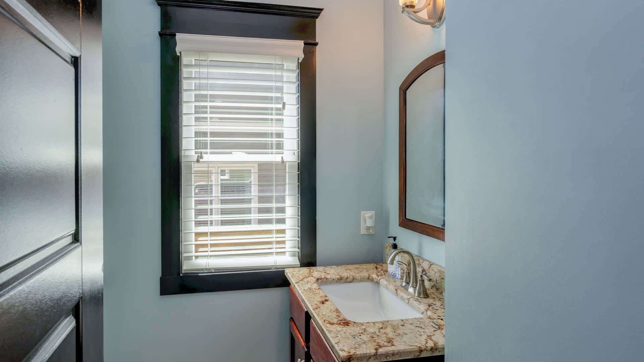 Photo of Bedroom in The Nations