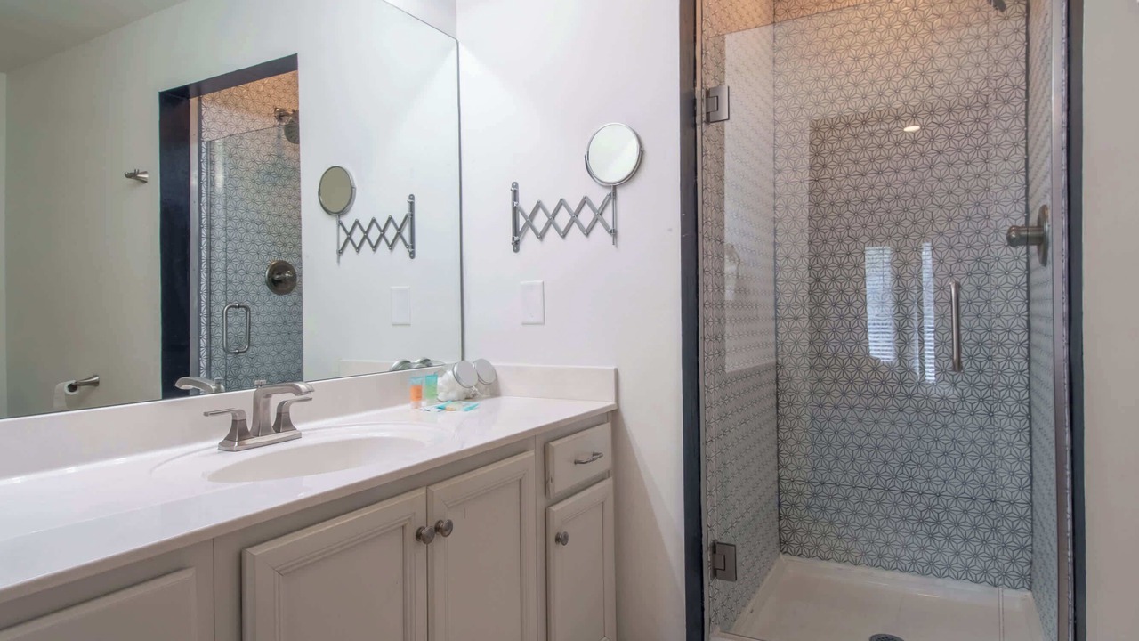 Photo of Bathroom in Hillwood
