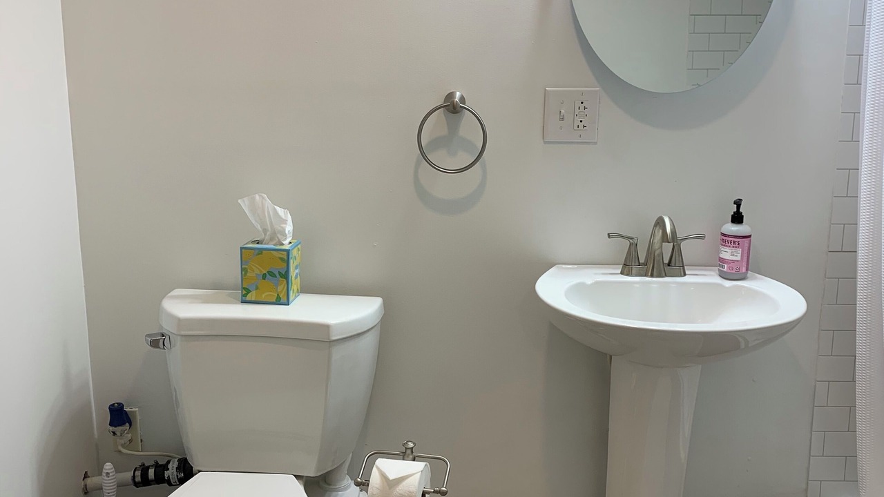 Photo of Bathroom in Hannibal