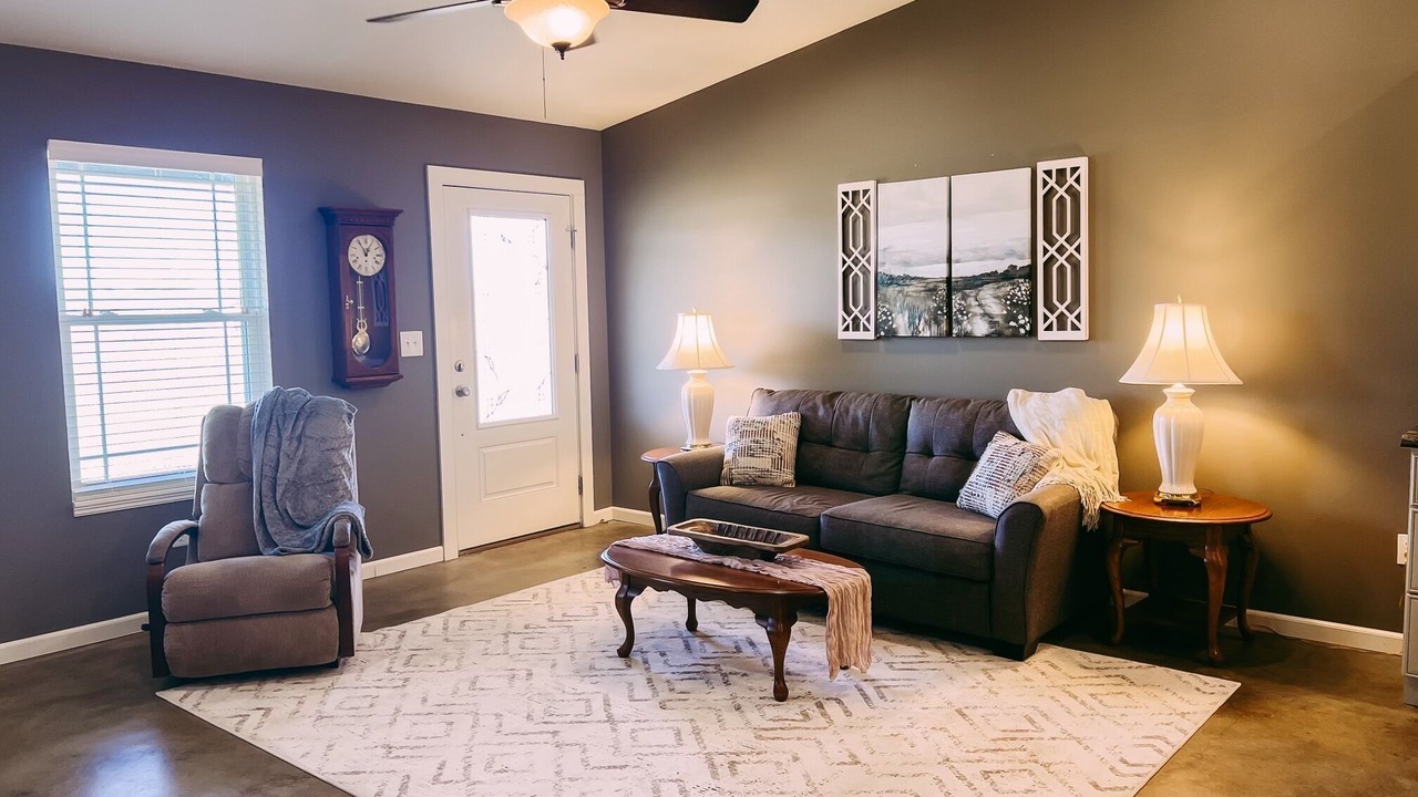 Photo of Livingroom in Concord