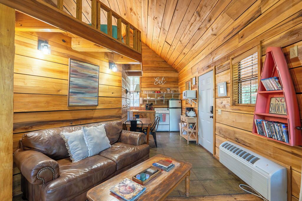 Photo of Livingroom in Heber Springs