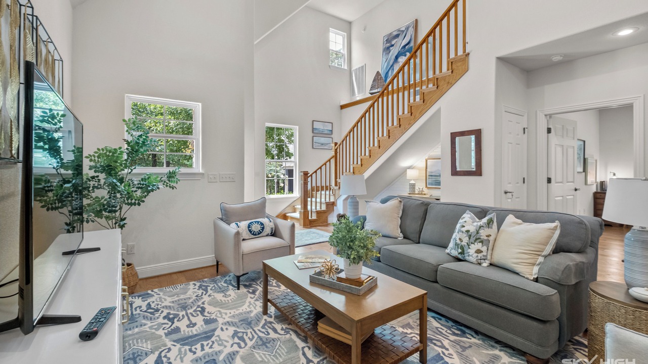 Photo of Livingroom in Rogers