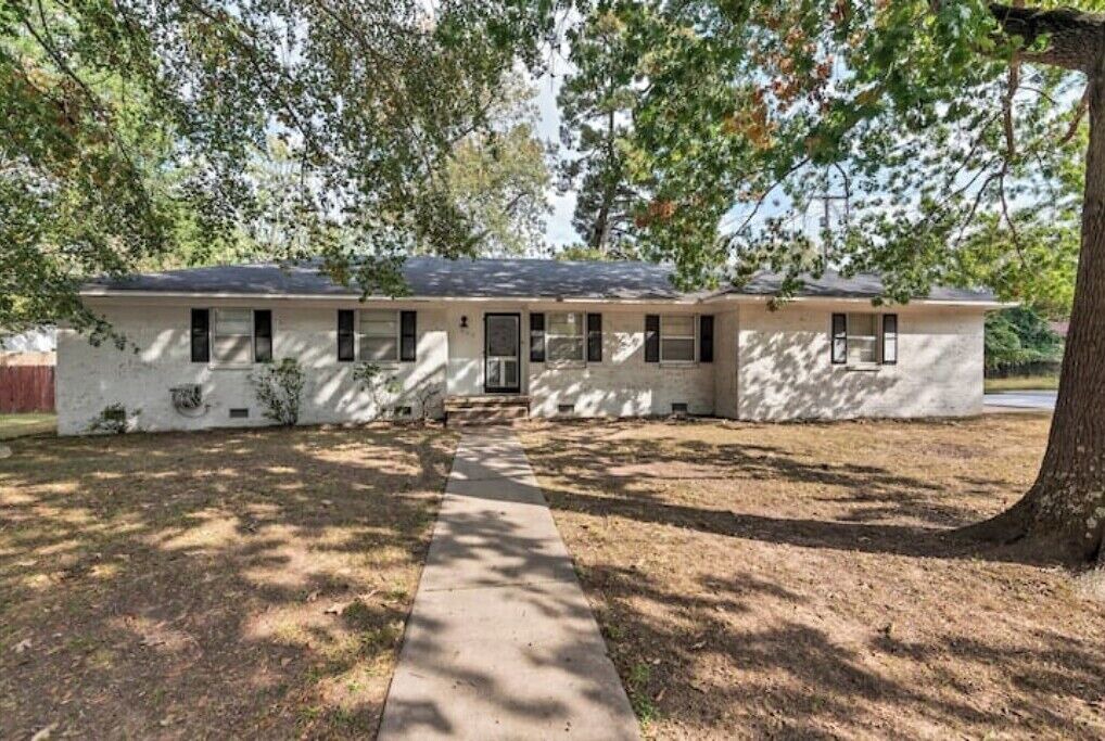 Photo of Outdoor in Fort Smith