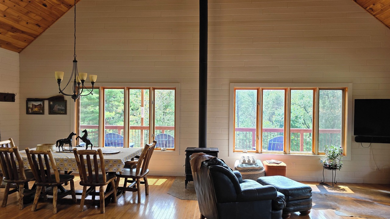 Photo of Livingroom in Wisconsin Dells