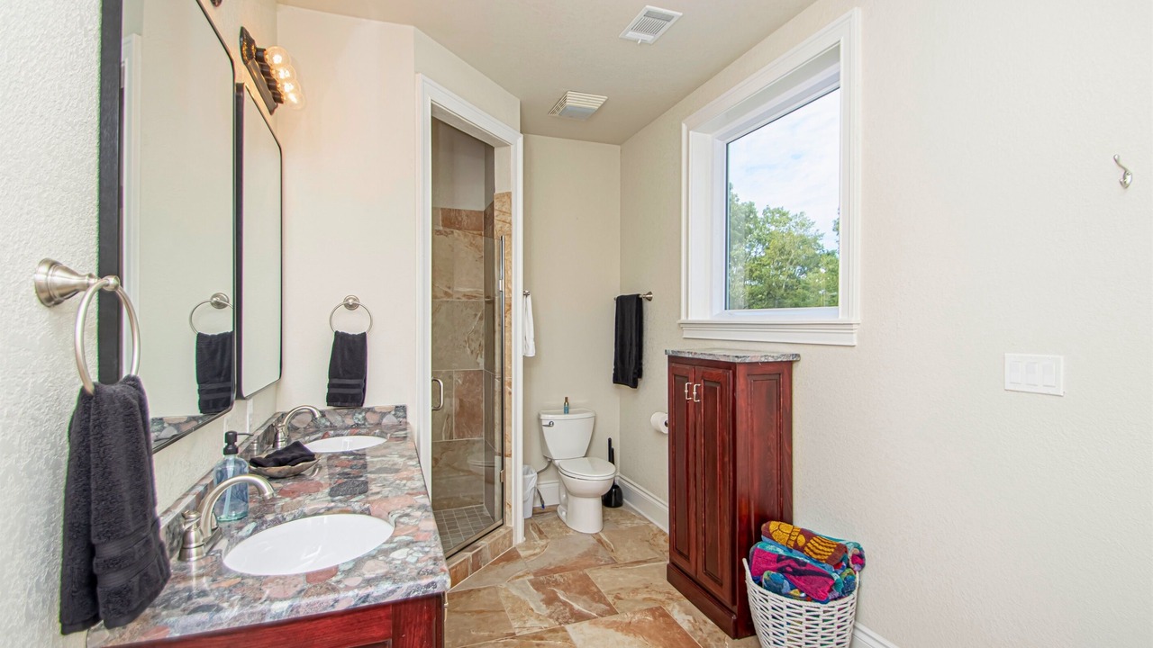 Photo of Bathroom in Mid America