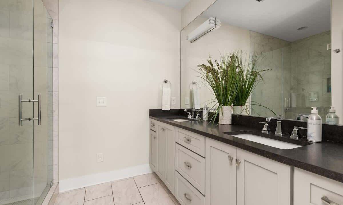Photo of Bathroom in Edgehill