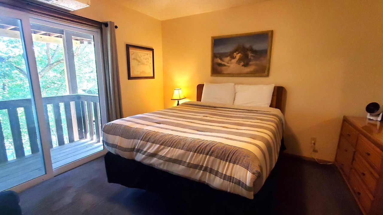 Photo of Bedroom in Holiday Island