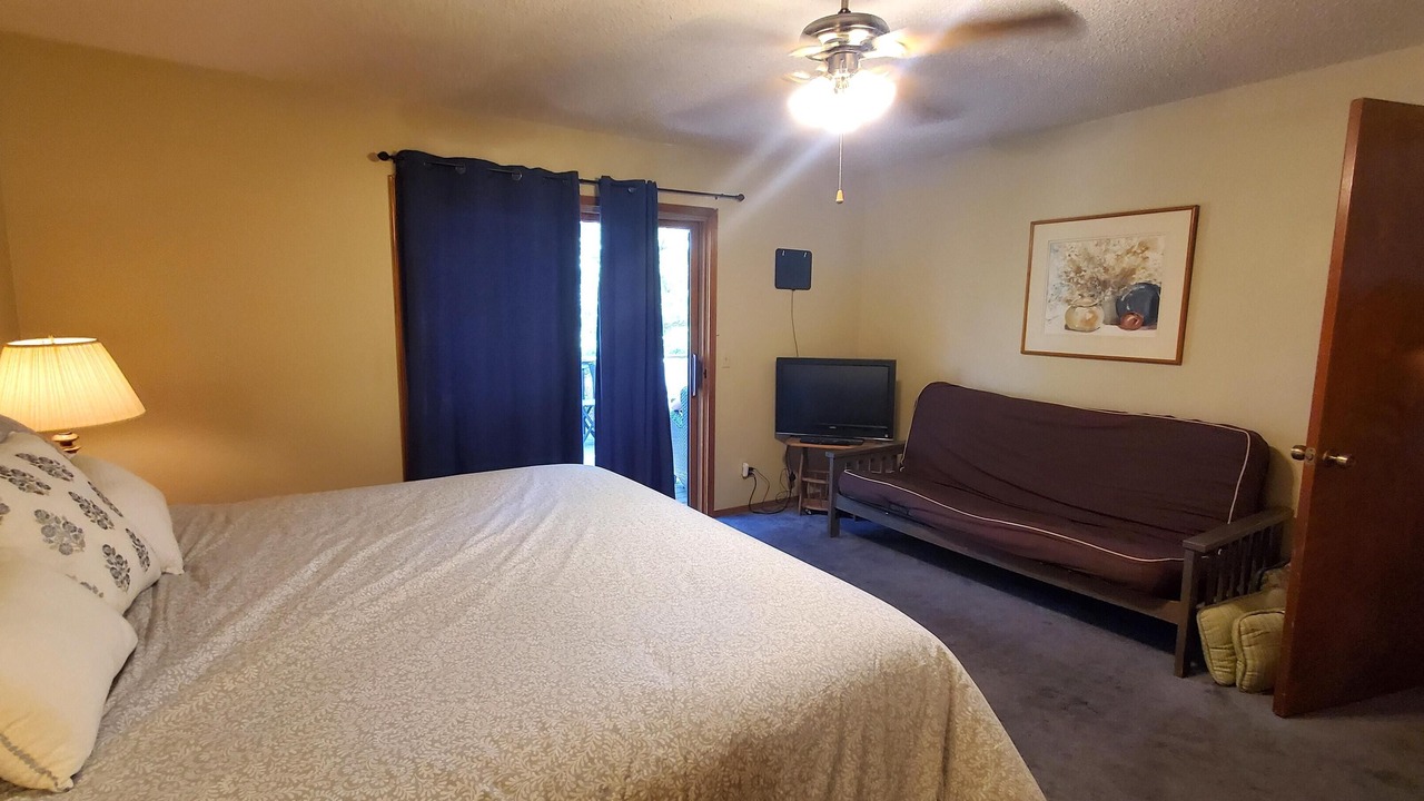 Photo of Bedroom in Holiday Island