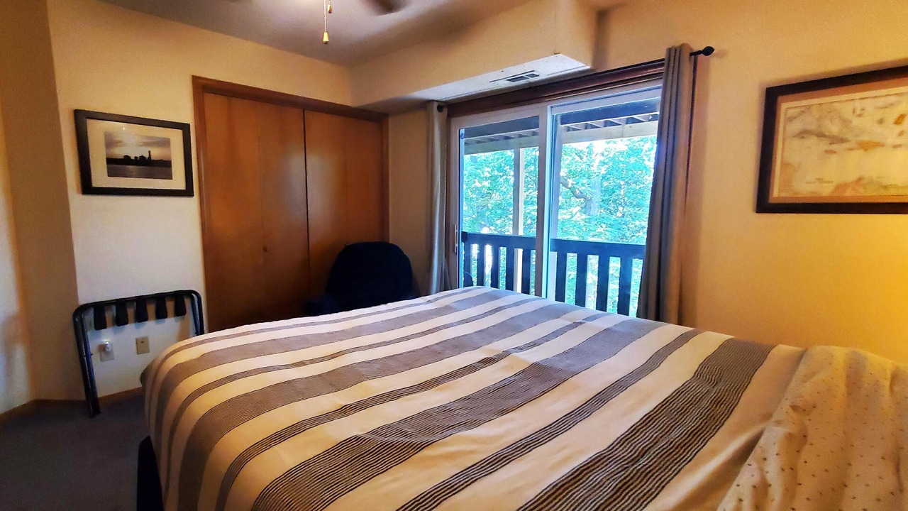 Photo of Bedroom in Holiday Island