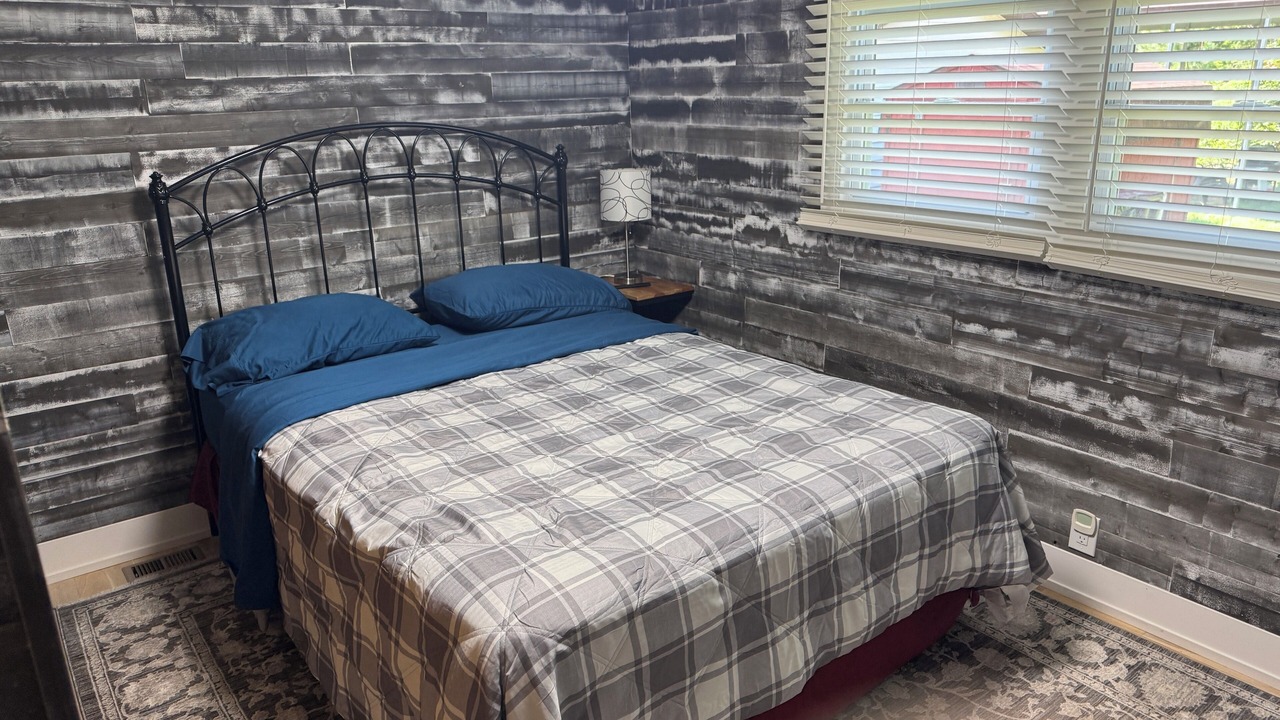 Photo of Bedroom in Friendship