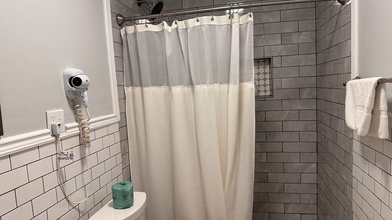 Photo of Bathroom in Lake Village