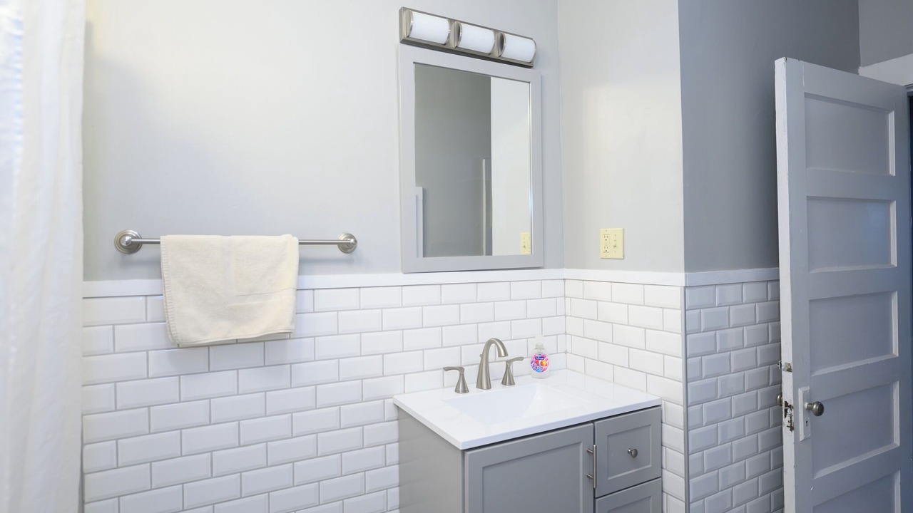 Photo of Bathroom in Lake Village