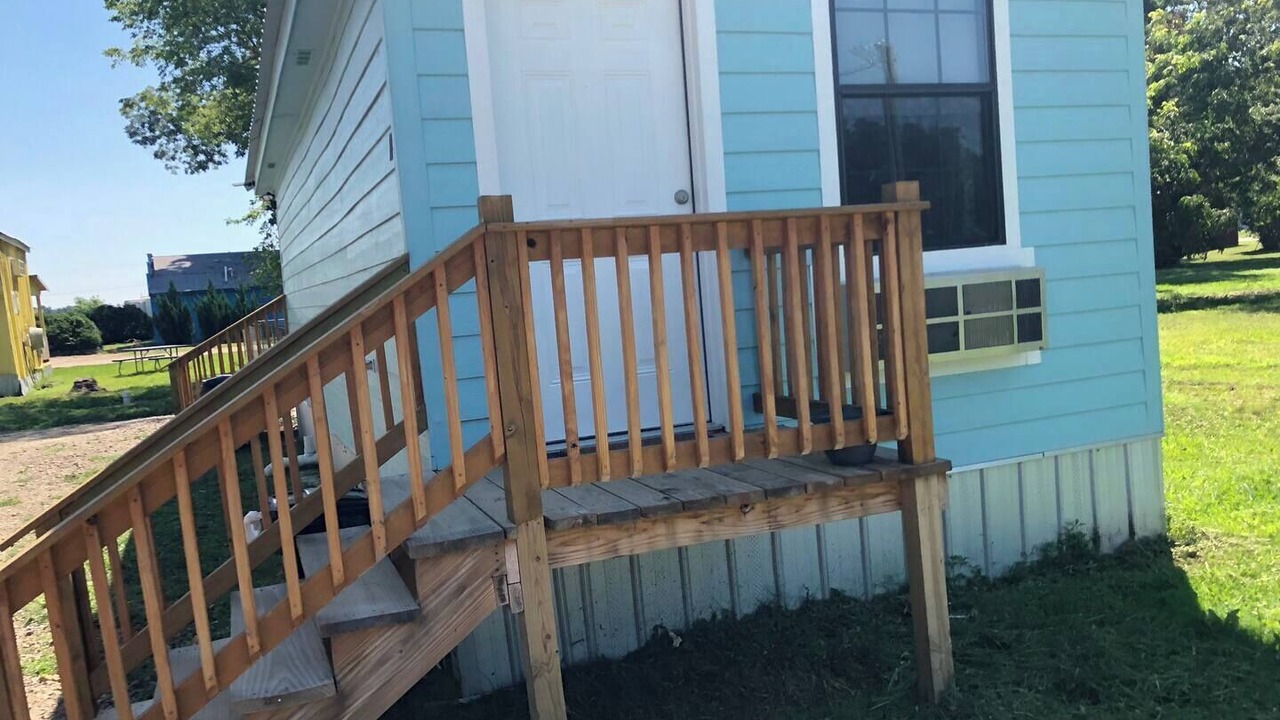 Photo of Bedroom in Lake Village