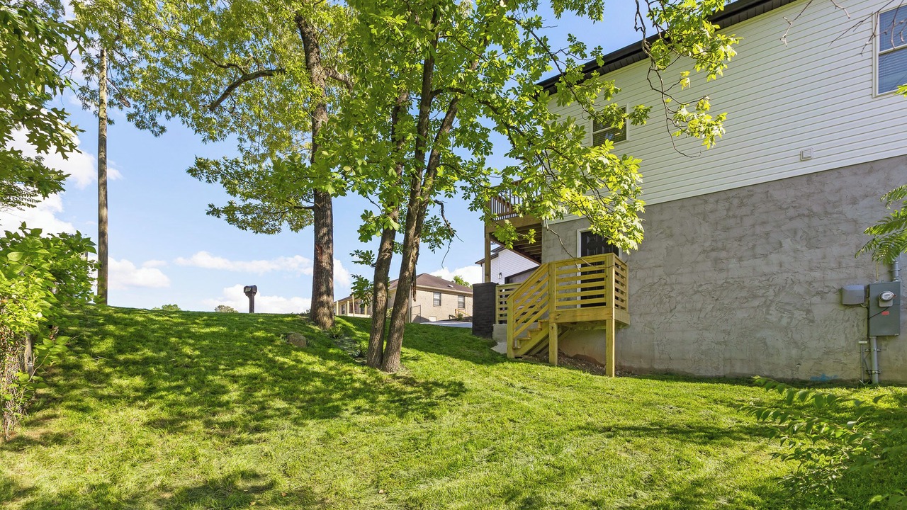 Photo of Outdoor in Lupton City