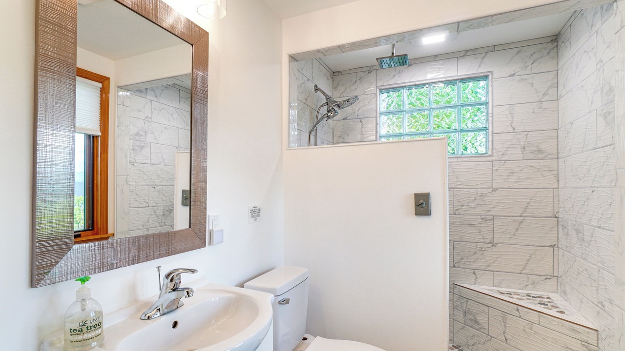 Photo of Bathroom in Tallassee
