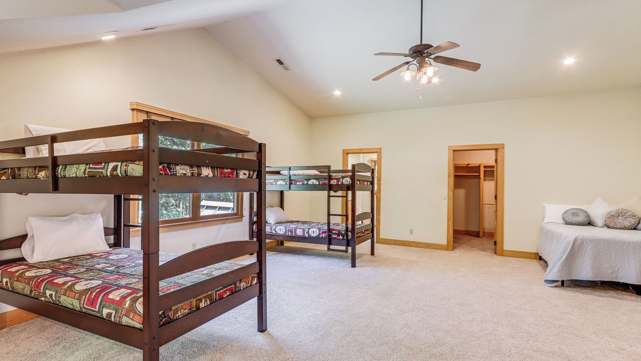 Photo of Bedroom in Rogers