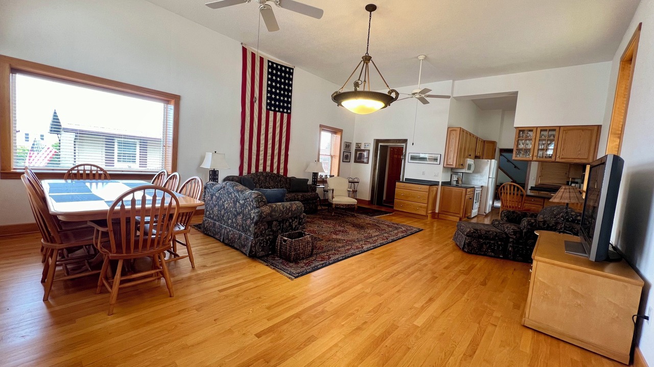 Photo of Livingroom in Clayton