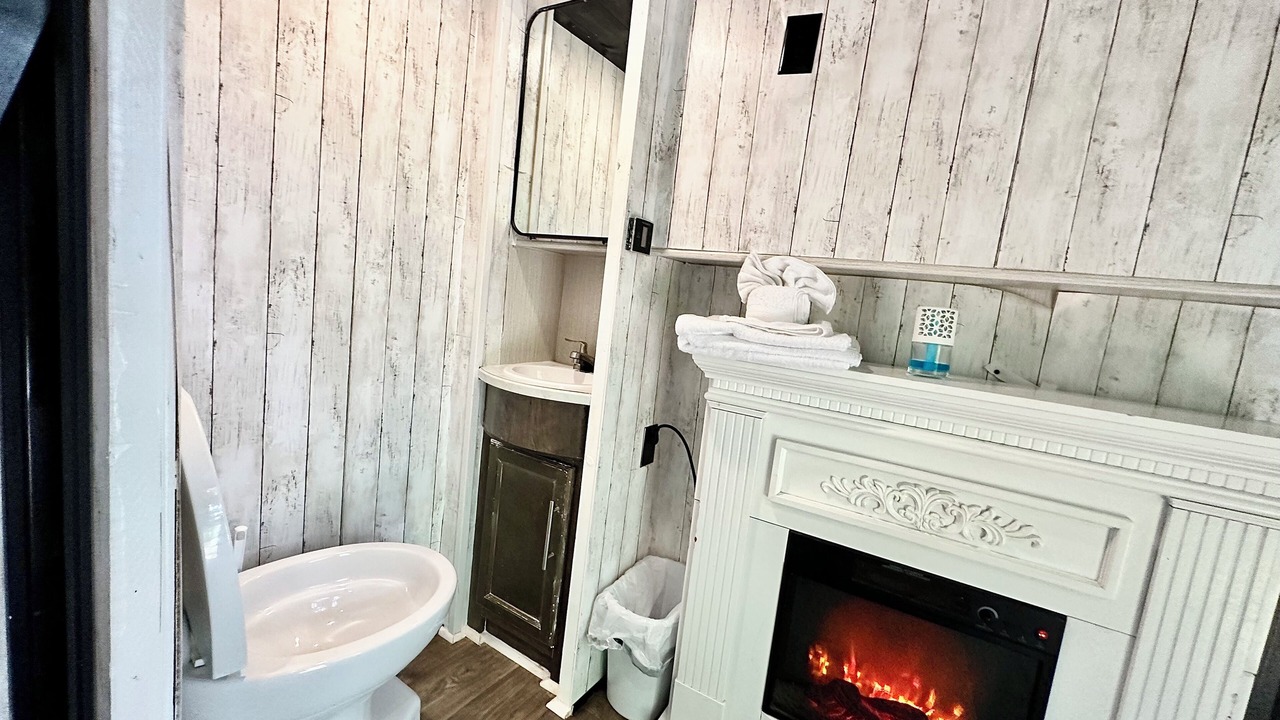 Photo of Bathroom in Gladeville
