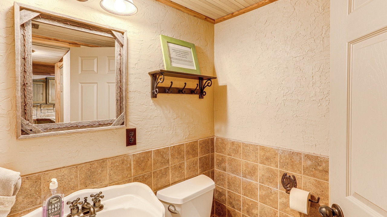 Photo of Bathroom in Tumbling Shoals