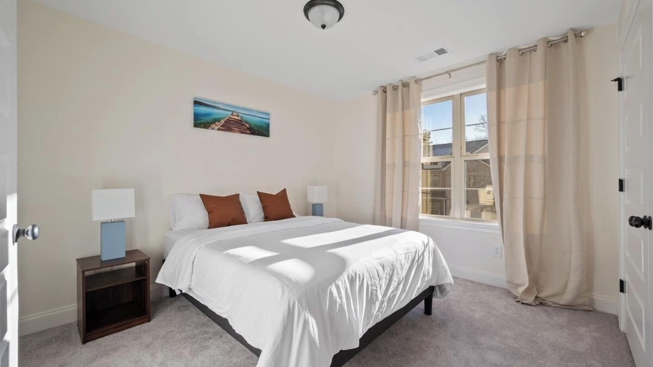 Photo of Bedroom in Lakewood