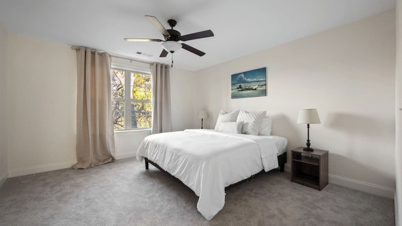 Photo of Bedroom in Lakewood