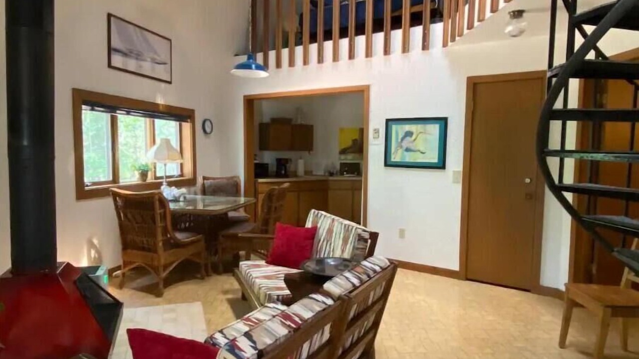 Photo of Livingroom in Rogers