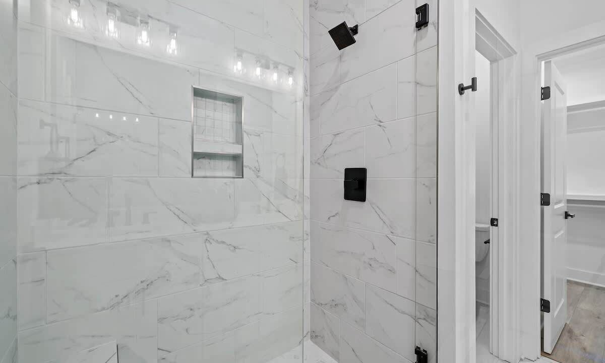 Photo of Bathroom in Charlotte Park