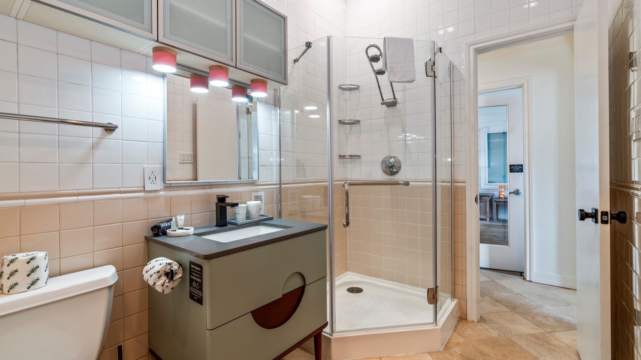 Photo of Bathroom in Terramar Beach