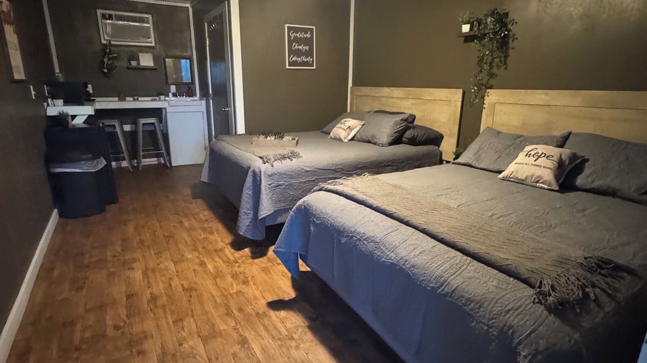Photo of Bedroom in Eminence