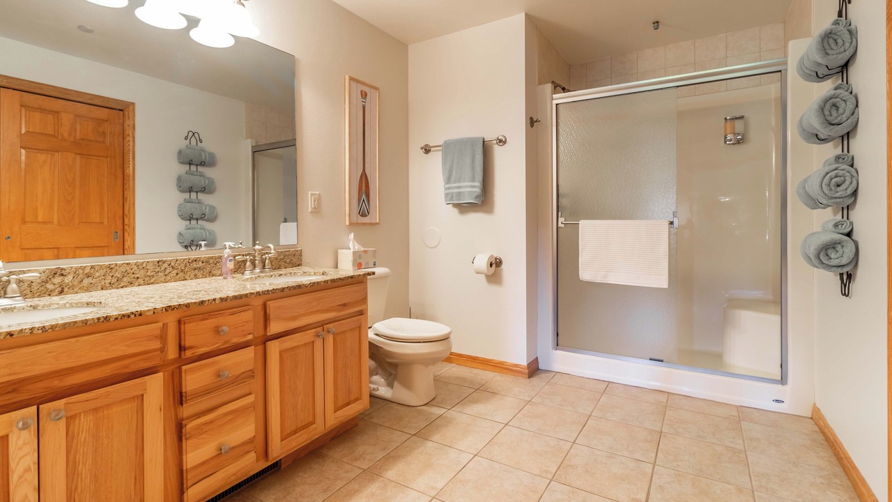 Photo of Bathroom in Arkdale