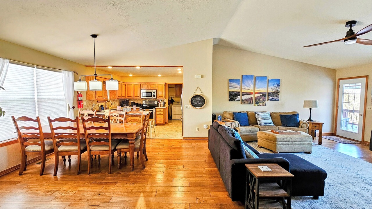 Photo of Livingroom in Holiday Island